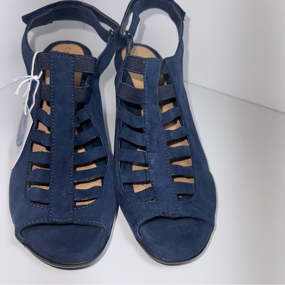 Croft and Barrow Kohl's Women's Dark Blue Ortholite Sandals size 10
